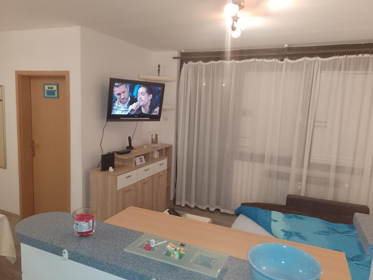 Apartman Ciblja Lägenhet Velika Gorica Exteriör bild